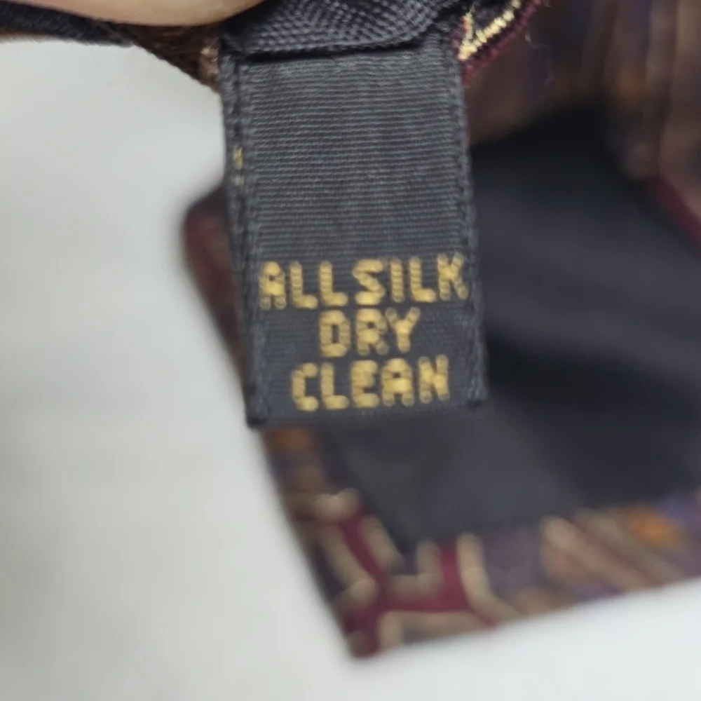 COLOURS BY ALEXANDER JULIAN MENS TIE 100% SILK, STAINED GLASS PATTERN, BLUE GOLD